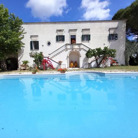 Masseria Incantamento Suite Bouganville Latiano Exterior foto